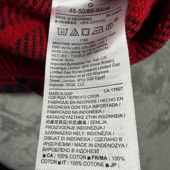 GAP Flannel Shirt Mens Large Red Black Plaid Excellent Standard Fit Button Down - Picture 5 of 7